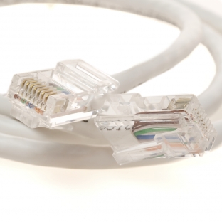 25Ft White Cat6 Network Patch Cable 550MHz