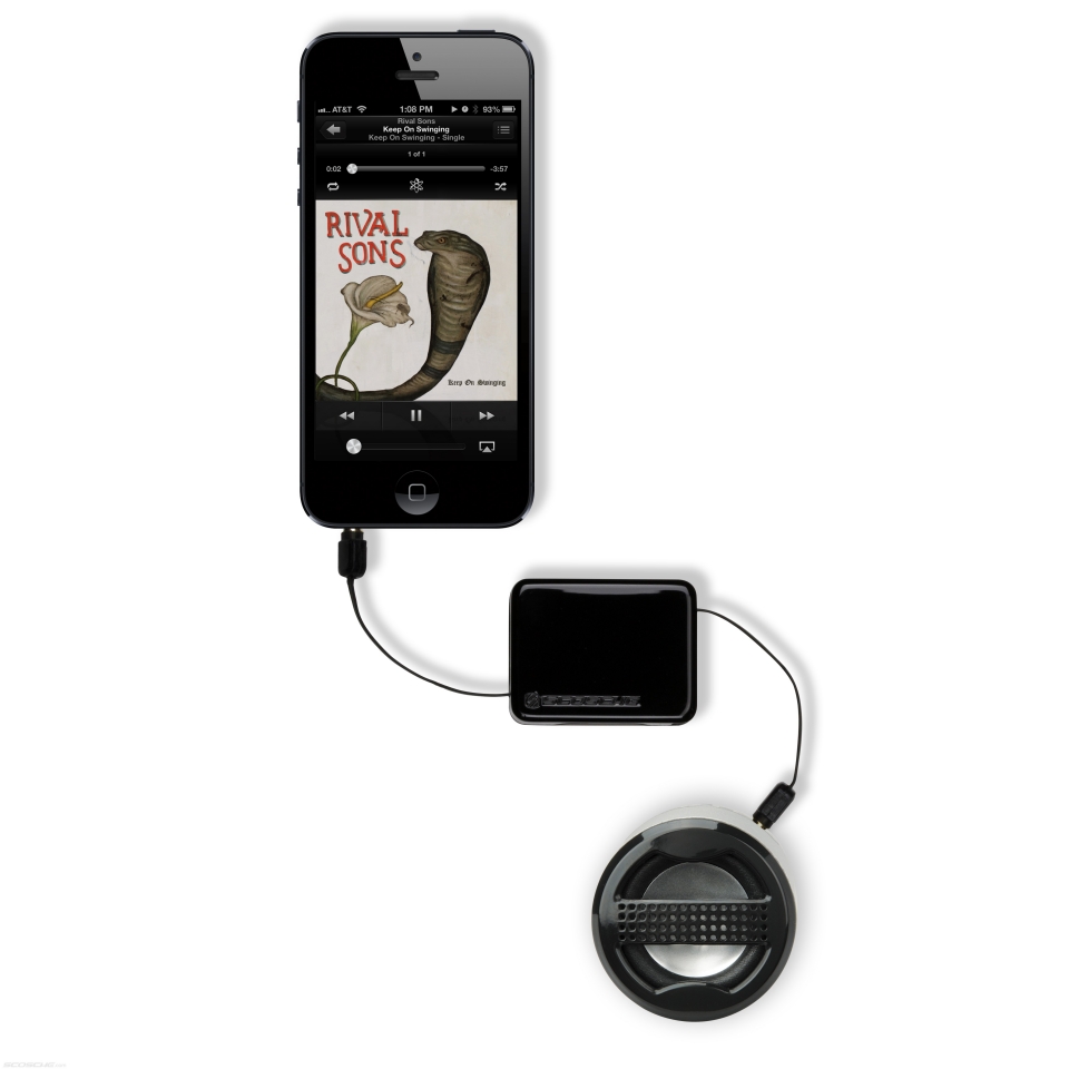 auxBOX Retractable Audio Cable for iPod & MP3