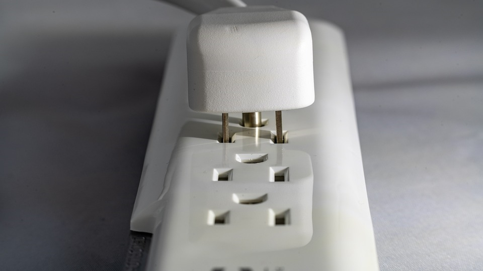 NEMA Power Cords - NEMA Power Cables for Personal Computers & Other Electronics
