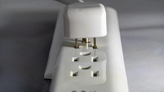NEMA Power Cords - NEMA Power Cables for Personal Computers & Other Electronics